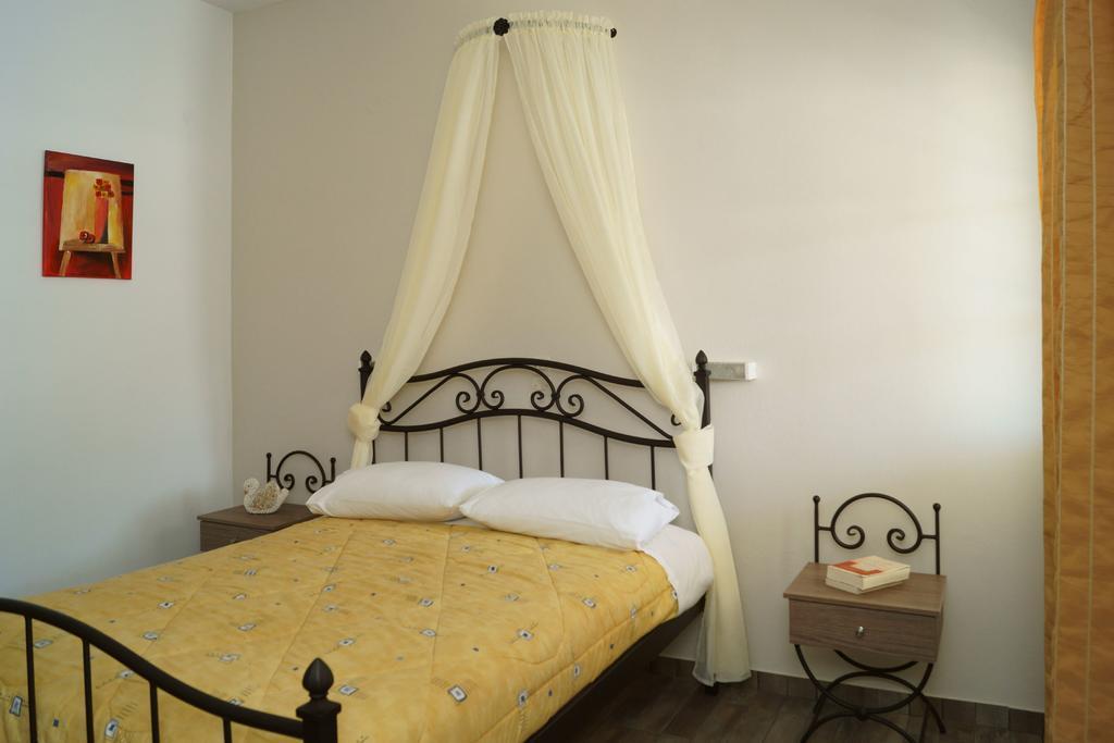 Margarita Karidi Hotel Apollonía Eksteriør billede
